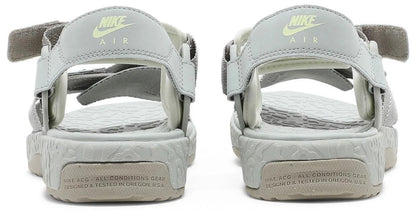 Nike ACG Air Deschutz Cream II Black