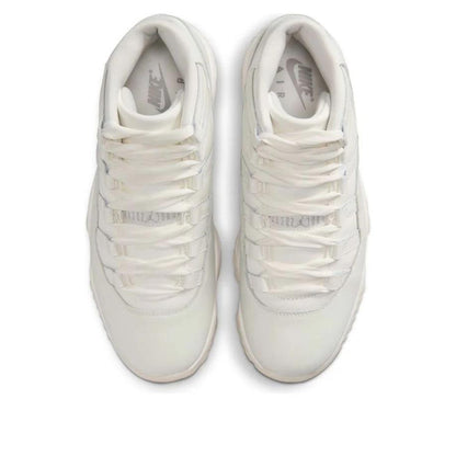 Jordan 11 Retro Pearl (Women's)