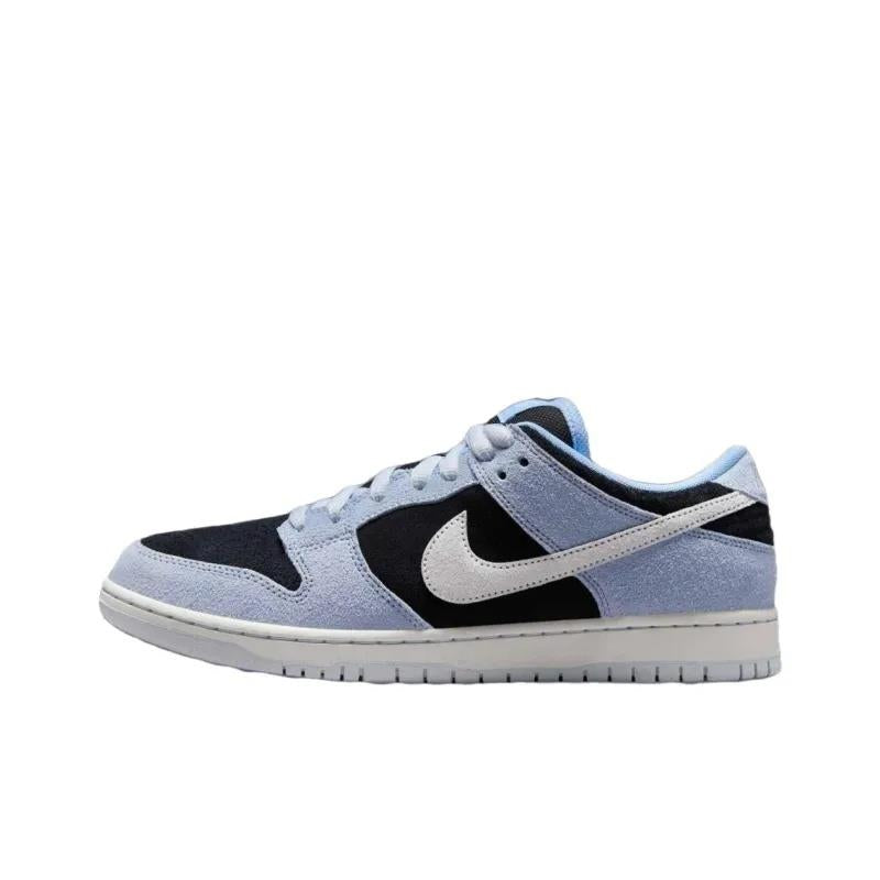 Nike SB Dunk Low 
Black Aluminum