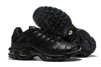 Nike Air VaporMax Plus Triple Black