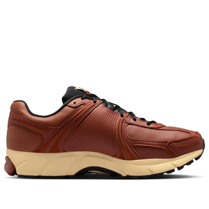 Nike Zoom Vomero 5 
Swooshless Pony Sail