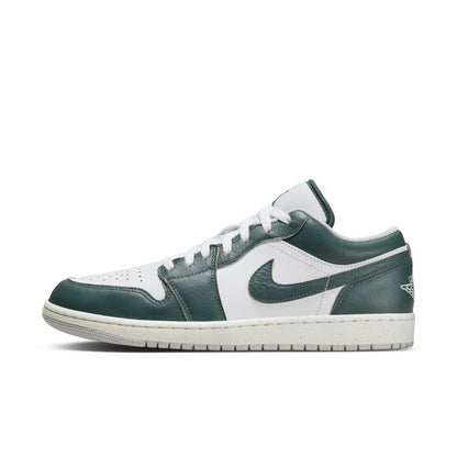 Jordan 1 Low SE Oxidized Green