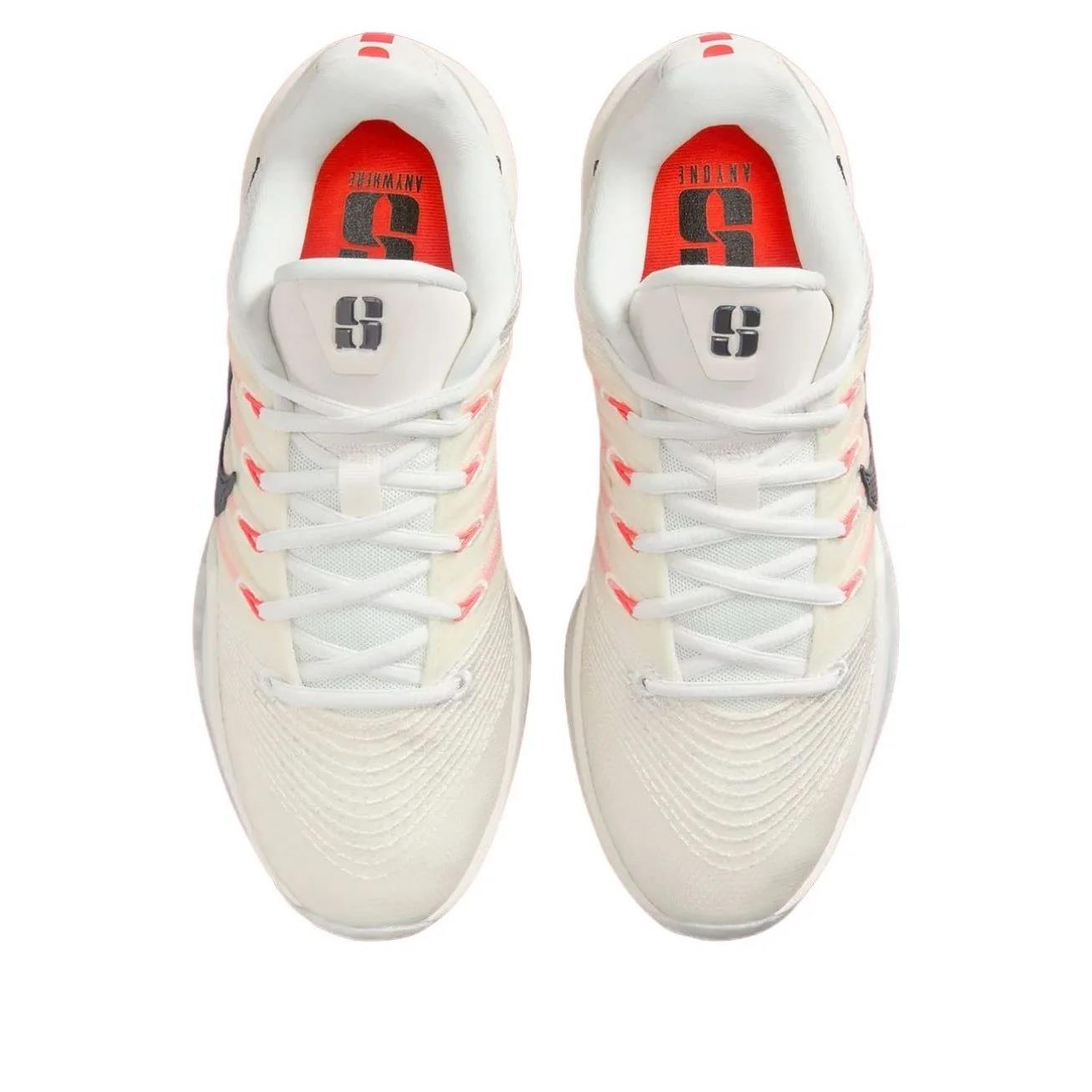 Nike Sabrina 3 
Equity (Women's)