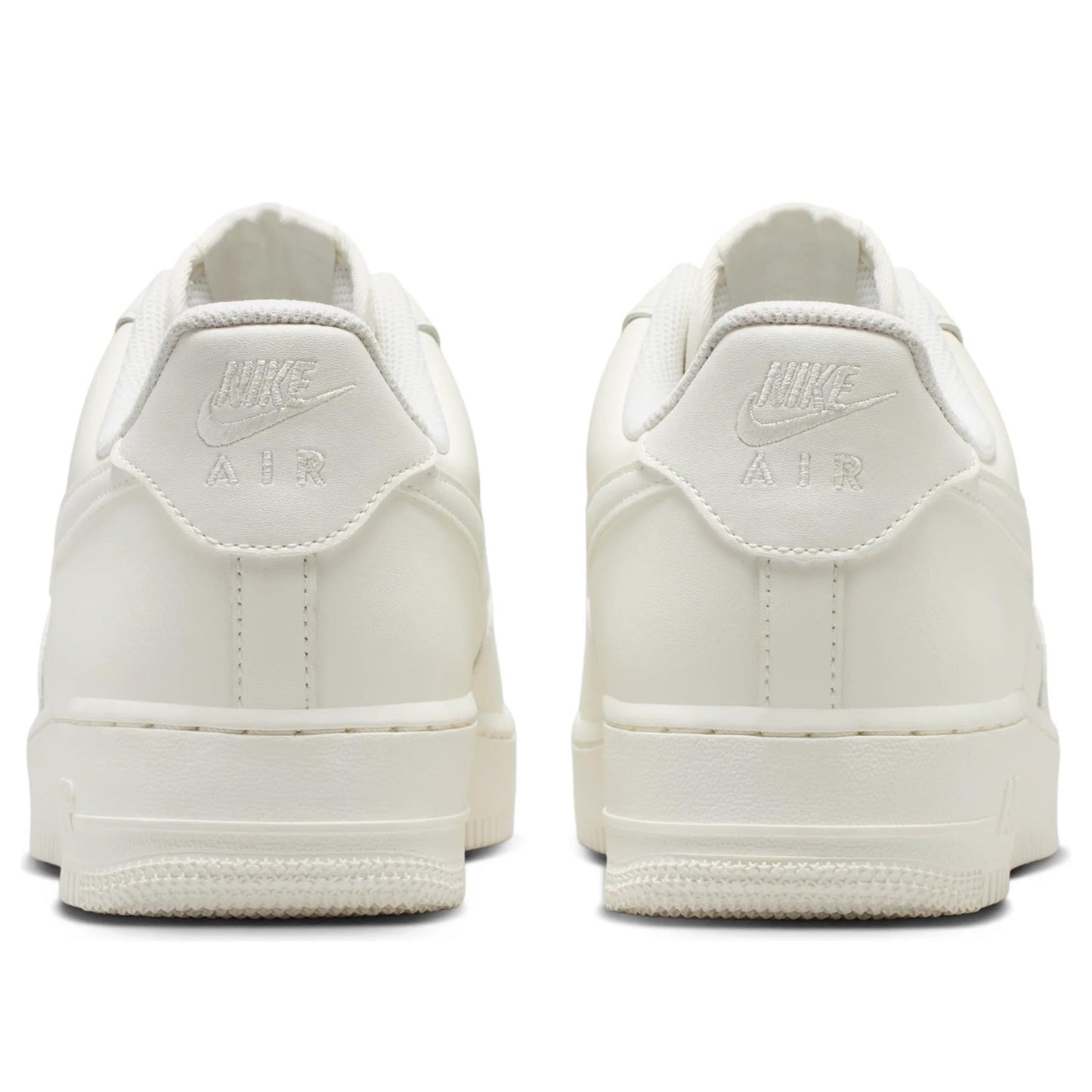 Nike Air Force 1 Low '07 
Sail