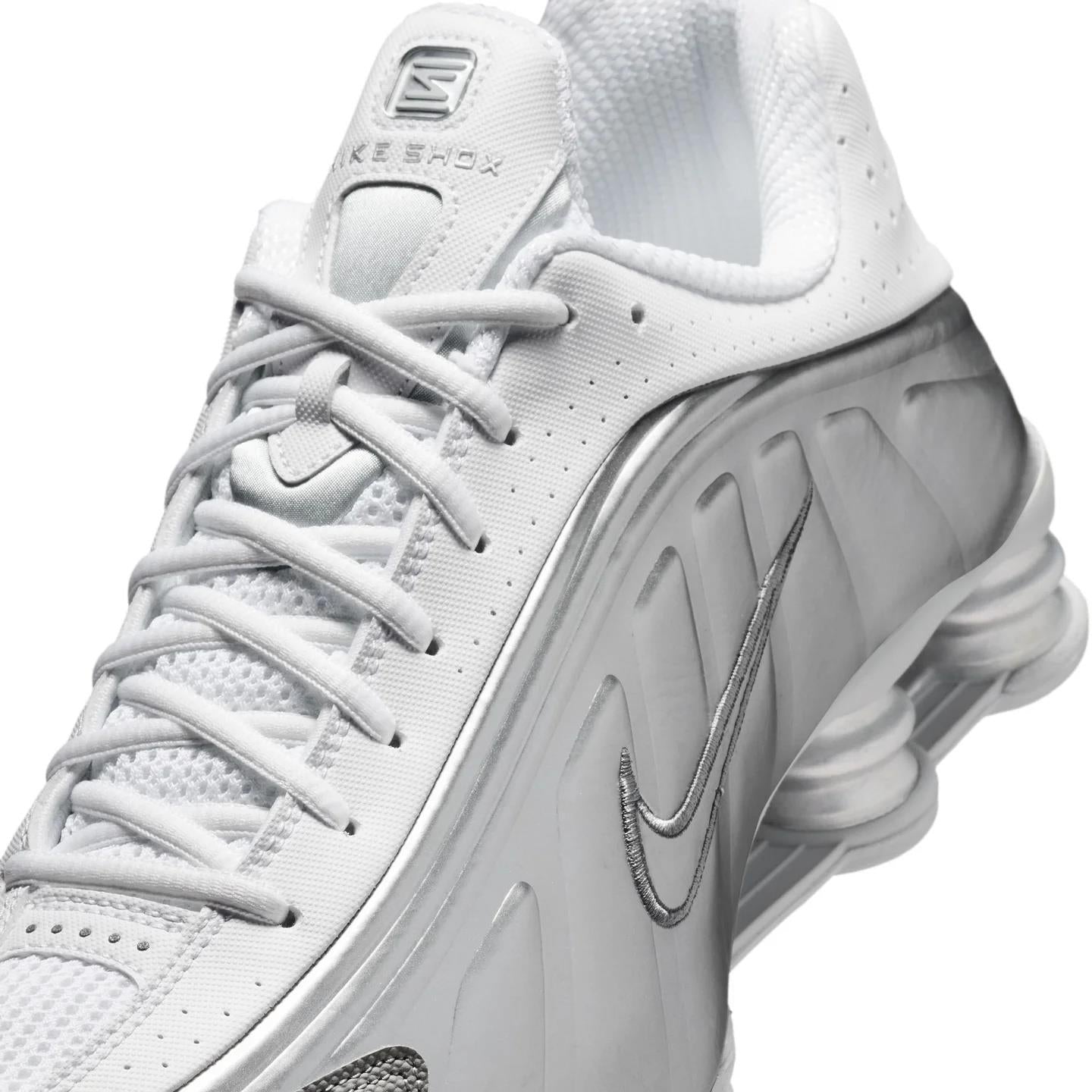 Nike Shox R4 Outdoor Shoes Men's Low Top White