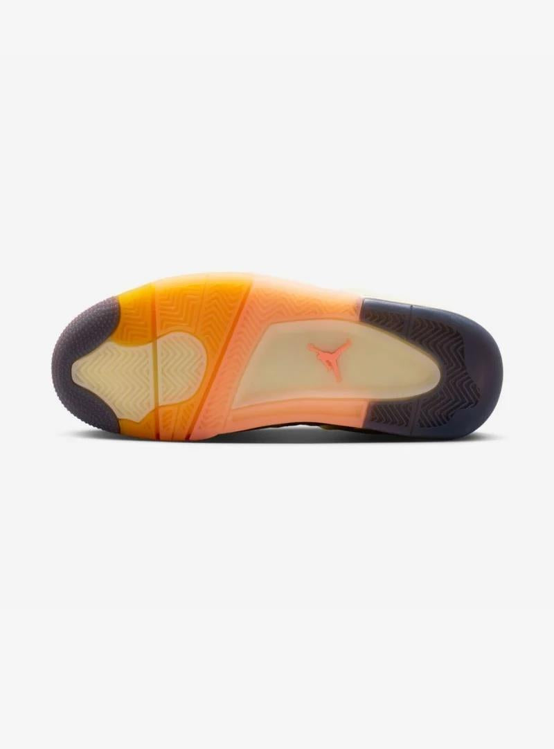 Jordan 4 Retro 
Birds of Paradise (Women's)