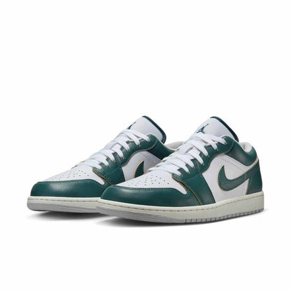 Jordan 1 Low SE Oxidized Green