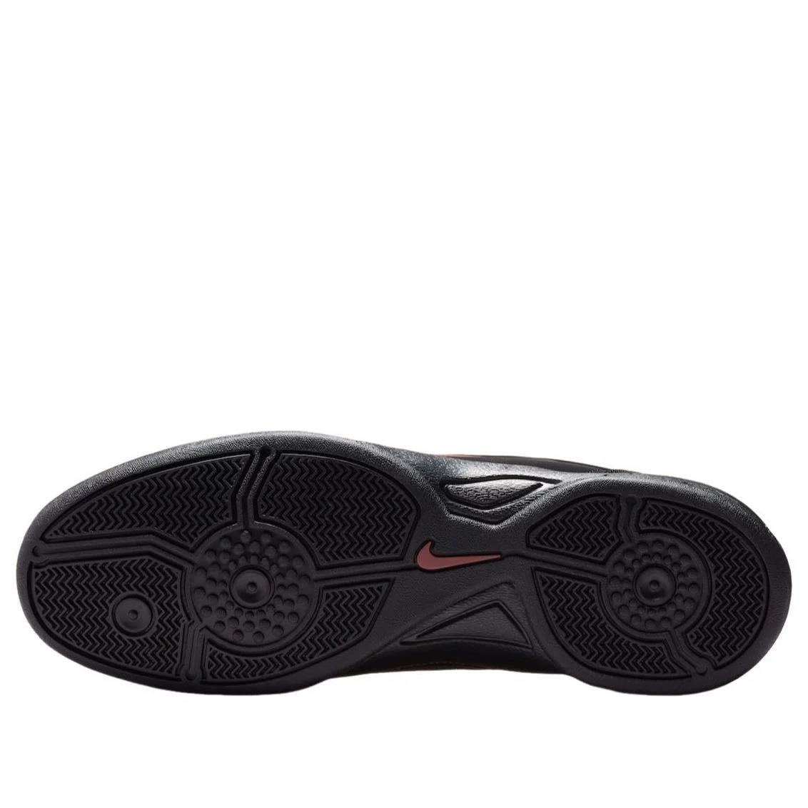 Nike Total 90 3 
Black Red Sepia