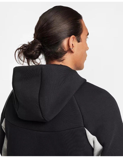Nike Sportswear Tech Fleece Windrunner Hoodie Black/Dark Grey Heather/Black