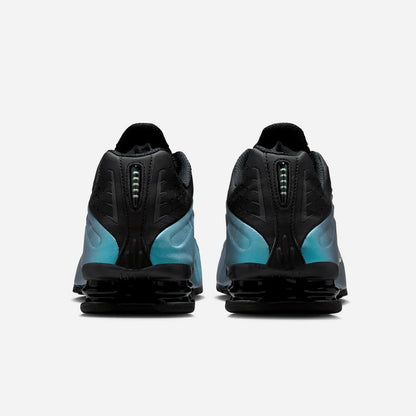 Nike Shox R4 
Sapphire Light Liquid Lime