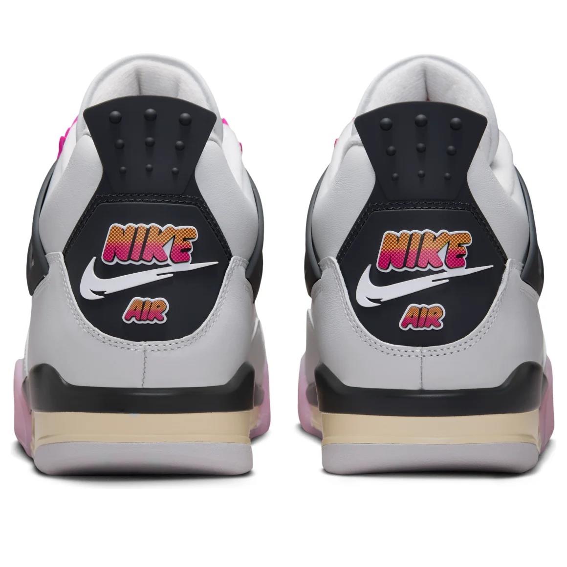 Jordan 4 Retro 
Comic