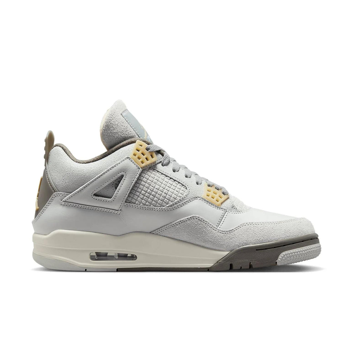 Jordan 4 Retro SE 
Craft Photon Dust