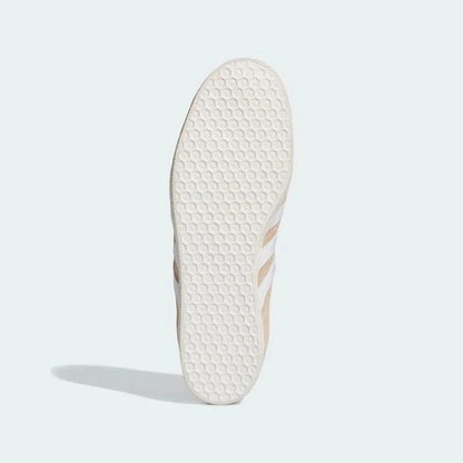 Adidas Gazelle Magic Beige Cloud White size 8.5