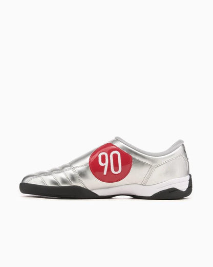 Nike Total 90 3 SP 
Metallic Silver Black