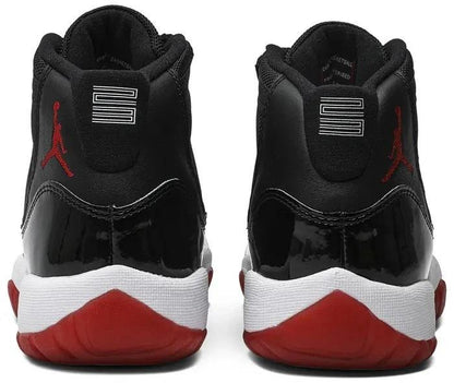 Jordan 11 Retro Playoffs Bred (2019) (GS) size 6Y/7.5WMNS