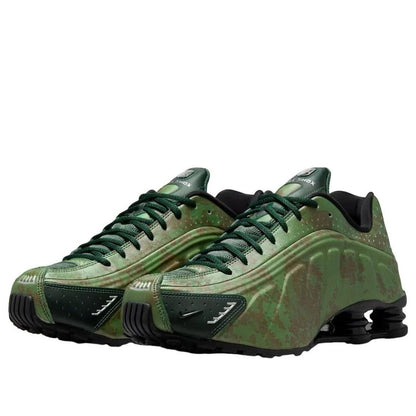 Nike-Shox R4 'Noble Green Team Kelly Green'