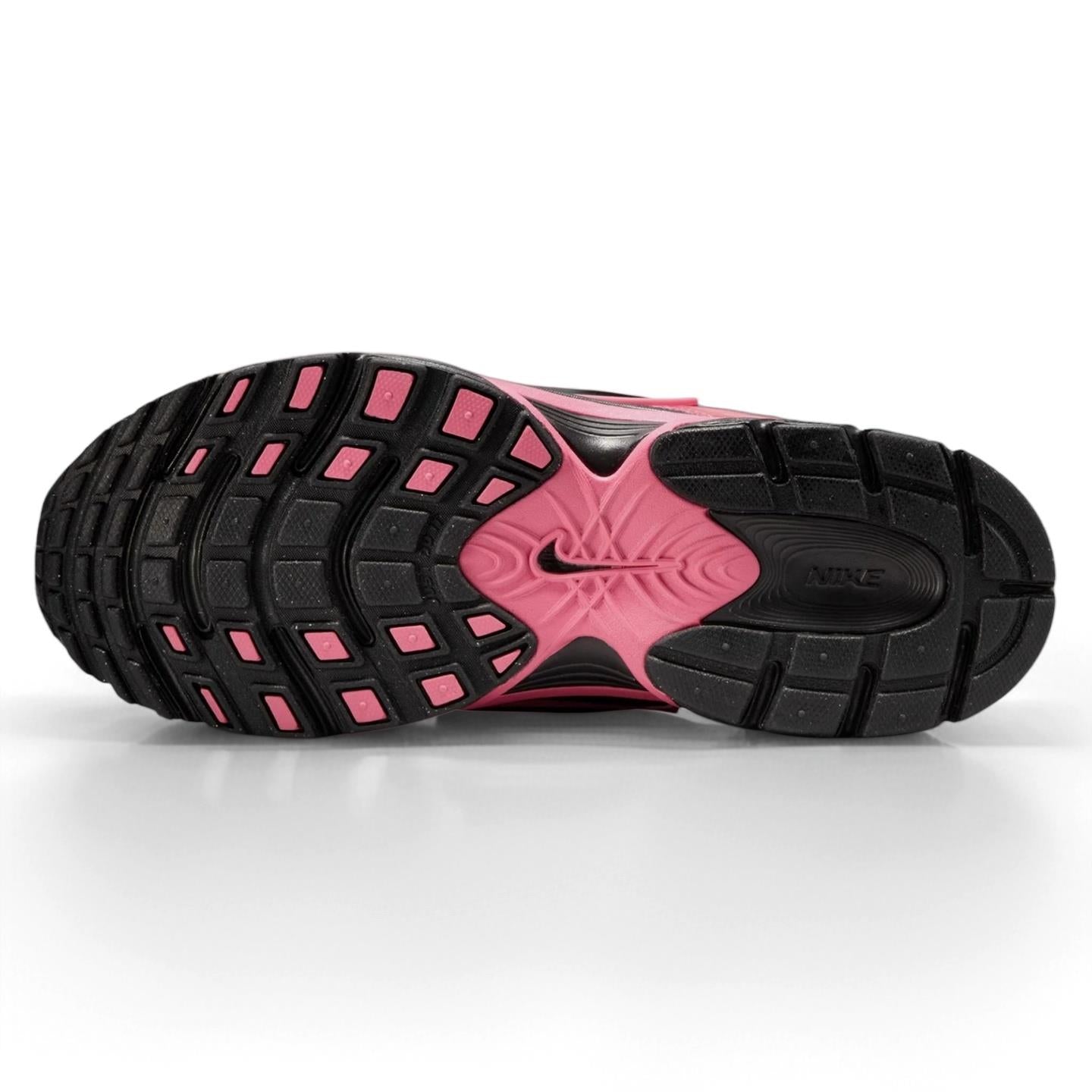 Nike V5 RNR 
Reflective Black Peony (Women's)