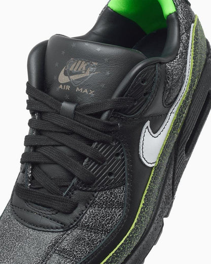 Nike Air Max 90 
Tiempo 2005
