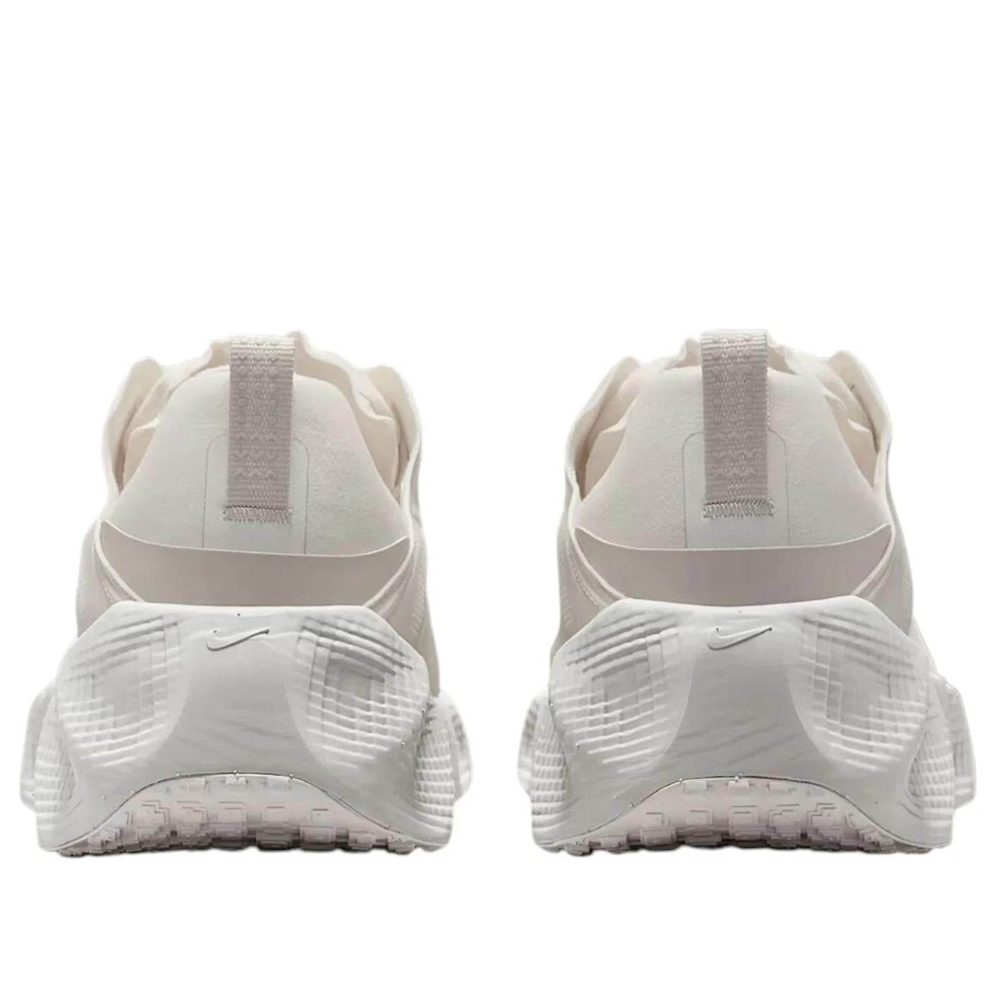 Nike Ava Rover Phantom Light Bone