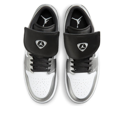 Jordan 1 Low SE 
Metallic Silver Tiempo