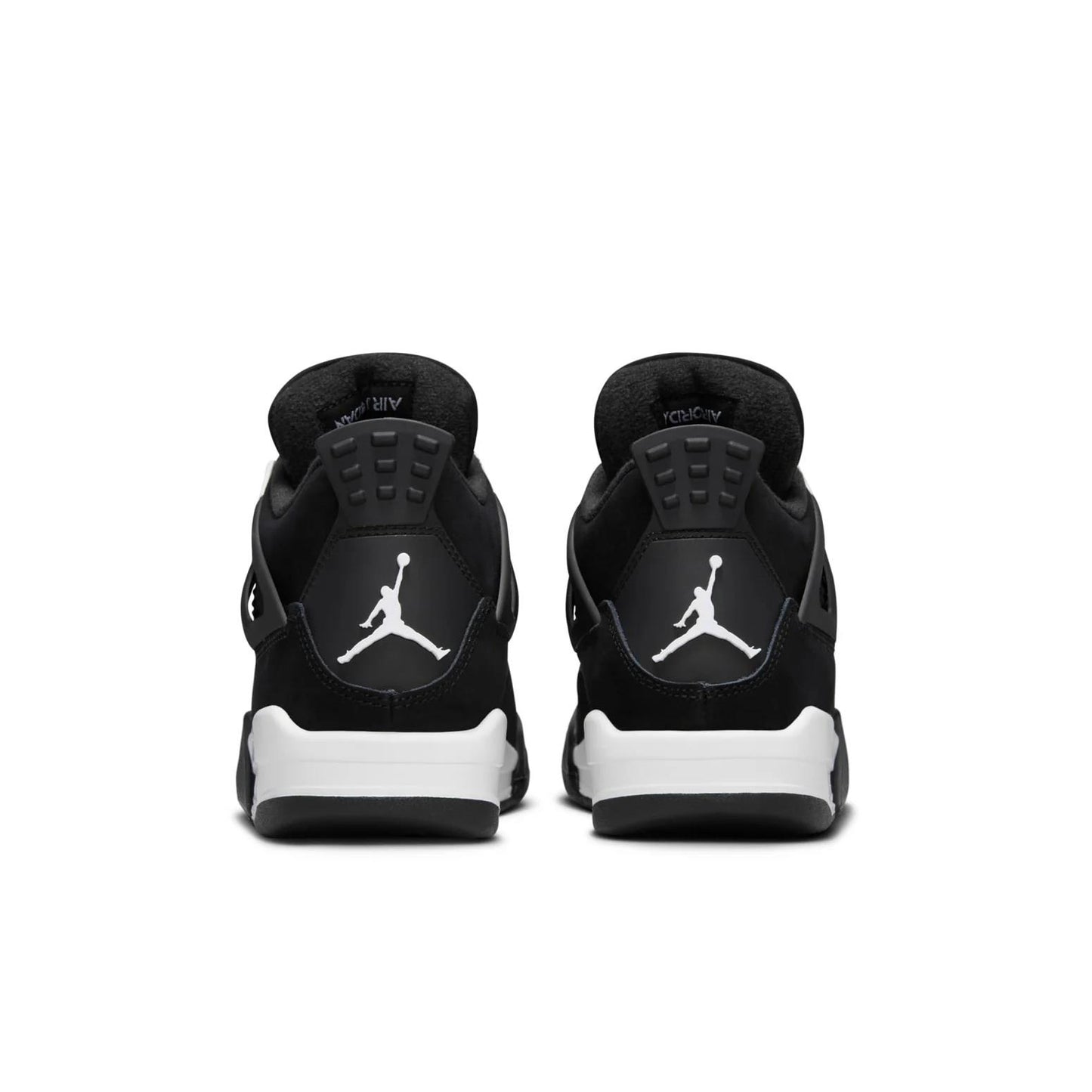 Jordan 4 Retro White Thunder (GS) FQ8213-001 size 6Y/7.5WMNS