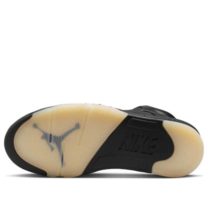 Jordan 5 Retro 
PSG Paris Saint-Germain Off Noir