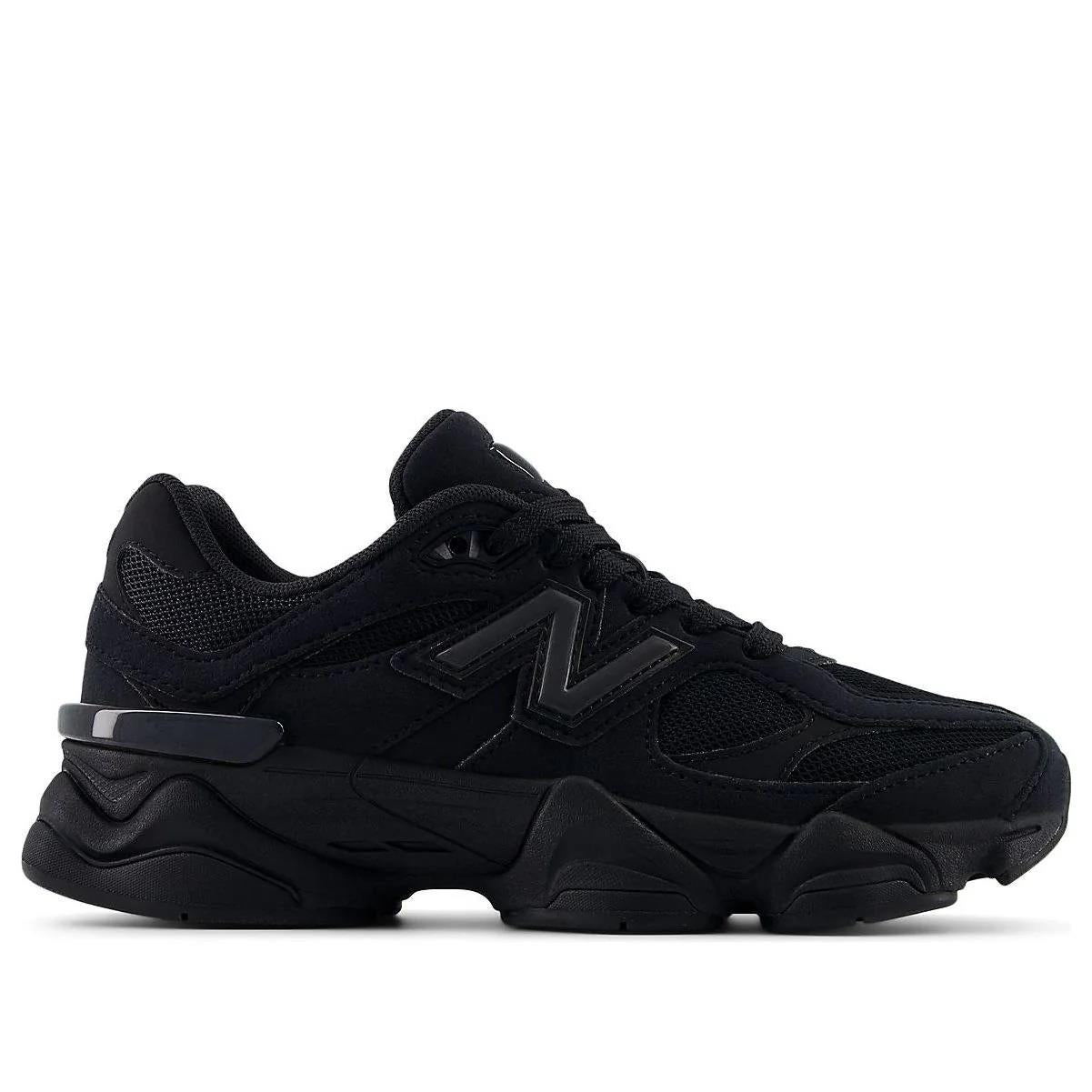 New Balance 9060 Triple Black (GS) GC9060BB