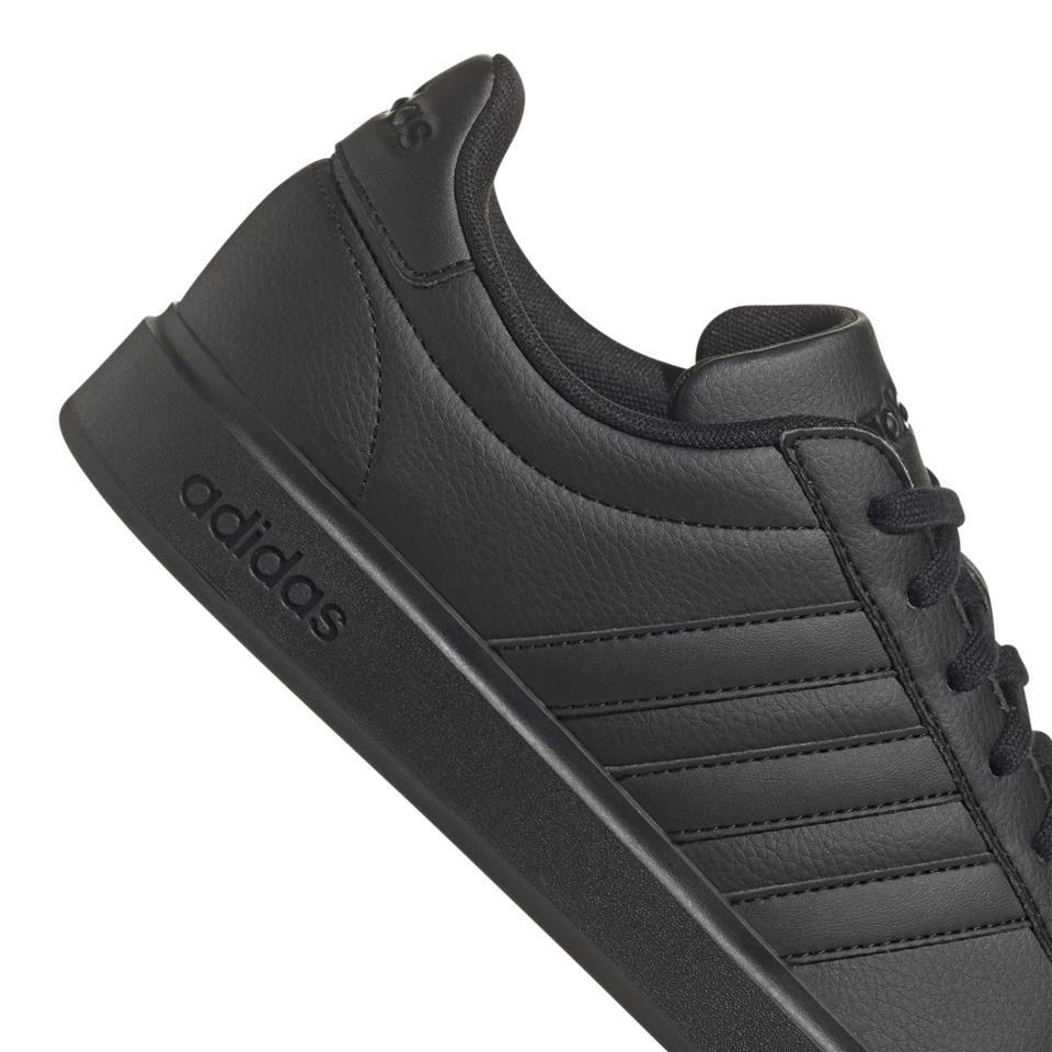 adidas Grand Court 
Core Black