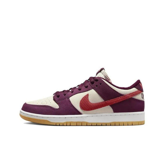 Nike SB Dunk Low Skate Like a Girl size 9.5