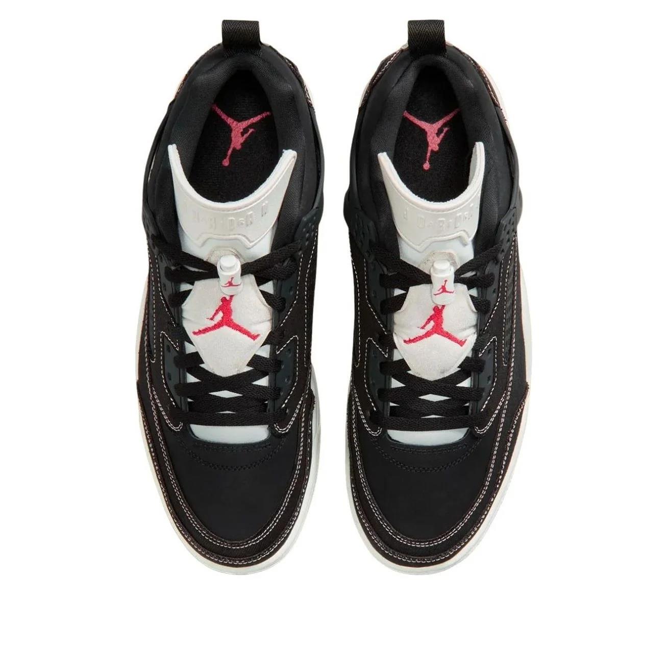 Jordan Spizike Low 
Black Denim