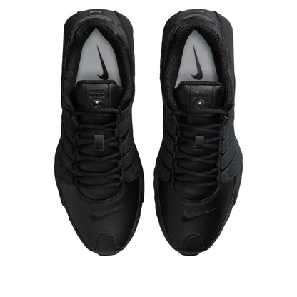 Nike Shox NZ 
Triple Black