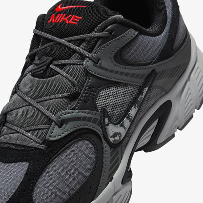 Nike V5 RNR SE Iron Grey Black