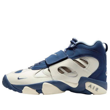 Nike Air Diamond Turf 2 
Royals