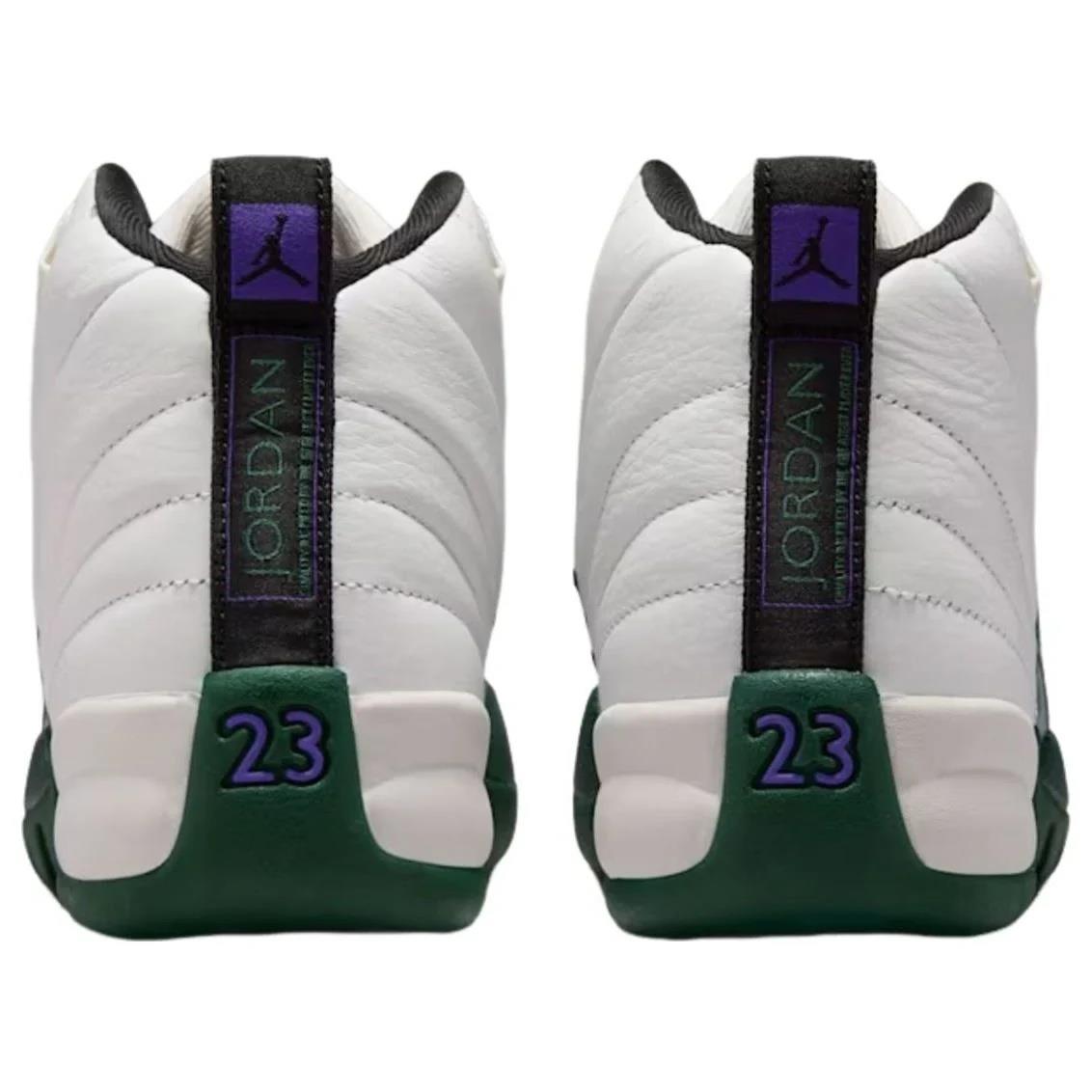Jordan 12 Retro 
Bucks (GS)