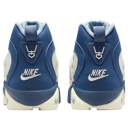 Nike Air Diamond Turf 2 
Royals