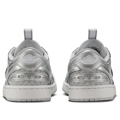 Jordan 1 Low Method of Make V3 
Metallic Silver (Women's)