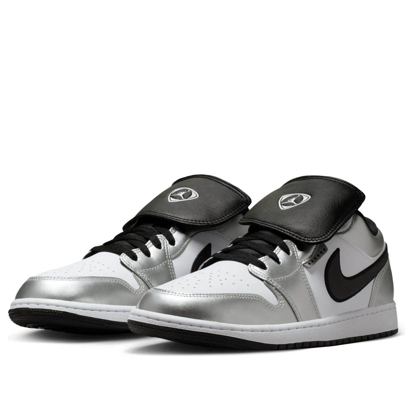 Jordan 1 Low SE 
Metallic Silver Tiempo
