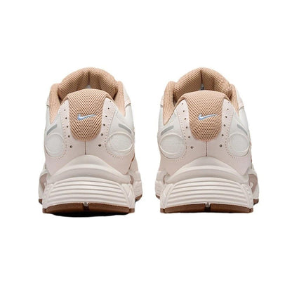 Nike V5 RNR 
Sail Pale Ivory Light British Tan