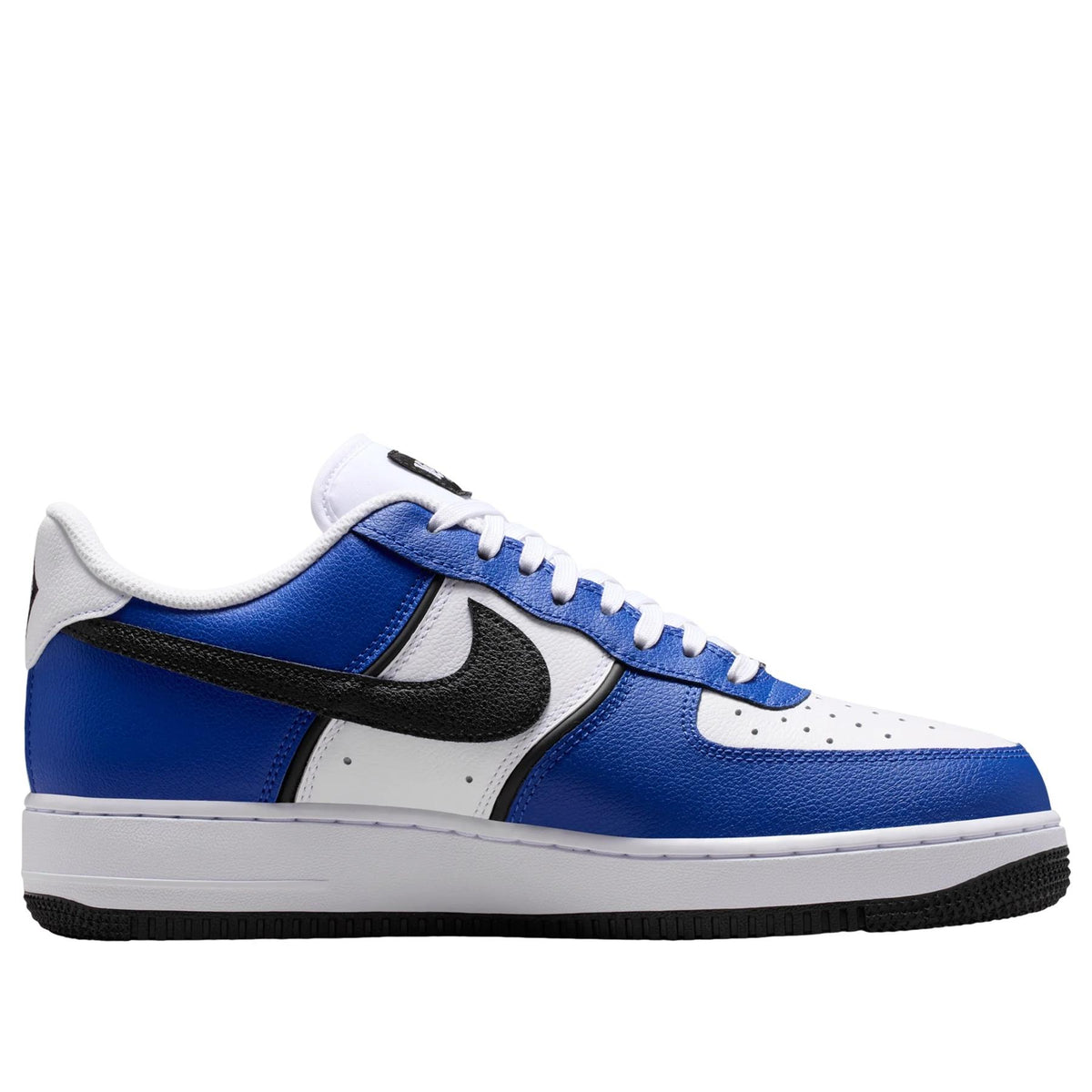 Nike Air Force 1 Low '07 LV8 
Old Royal Black