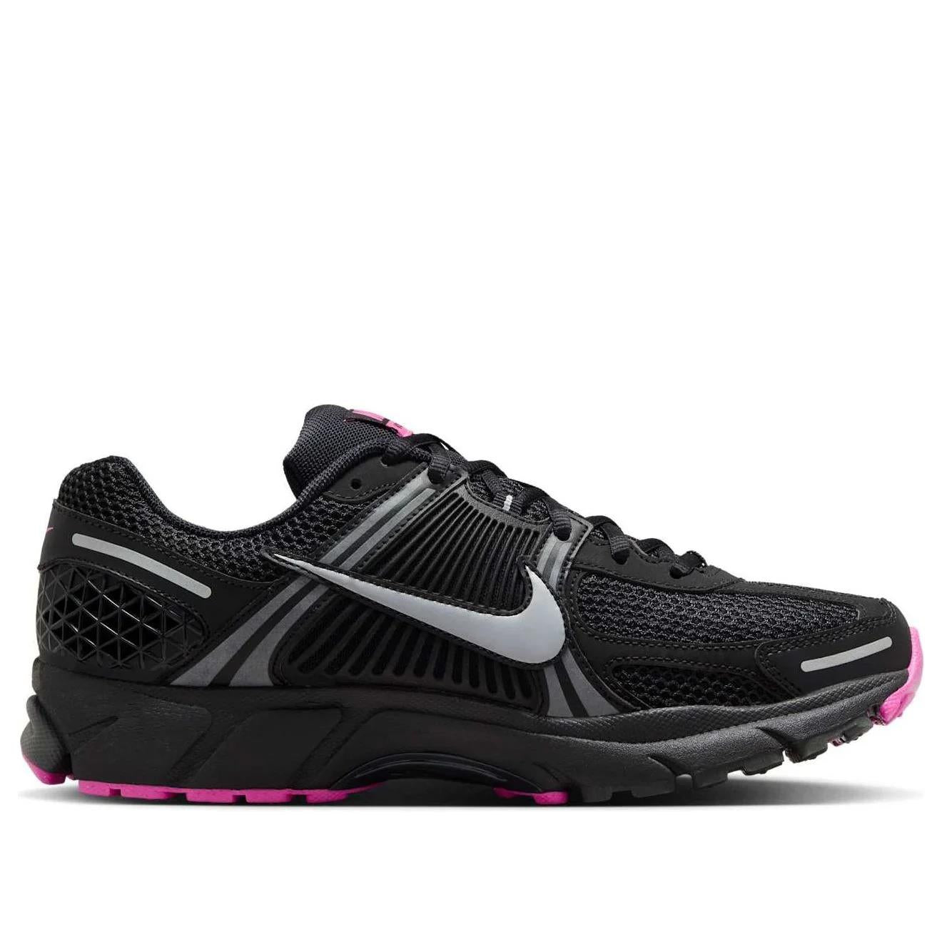 Nike Zoom Vomero 5 Black Pink Blast