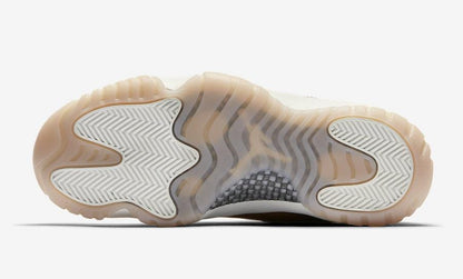 Jordan 11 Retro Low Rose Gold (Women's) size 9