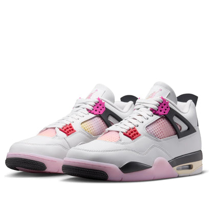 Jordan 4 Retro 
Comic
