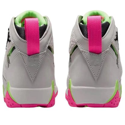 Jordan 7 Retro 
Tennis Day