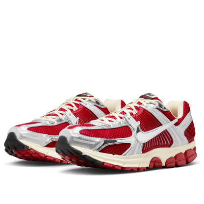 Nike Zoom Vomero 5 
Gym Red Chrome