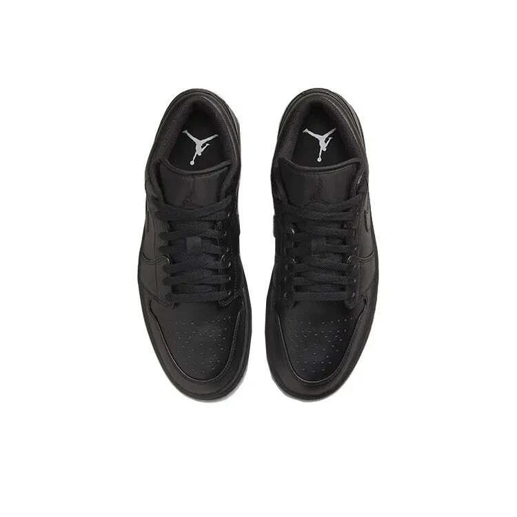 Jordan 1 Low Triple Black (2022)
