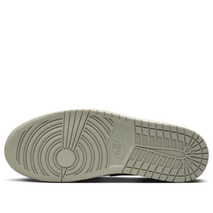 Jordan 1 Retro Low OG Zion Williamson Voodoo Alternate