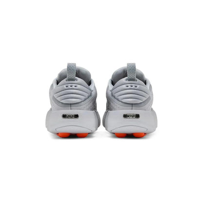 Nike Mind 002 
Light Smoke Grey