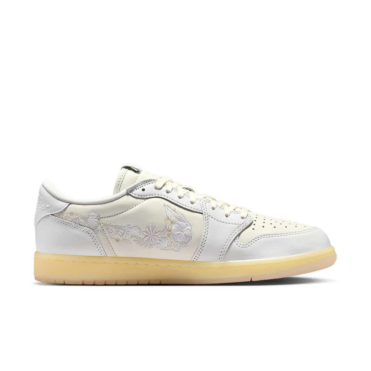 Jordan 1 Retro Low OG 
Rabbit Floral Swoosh
