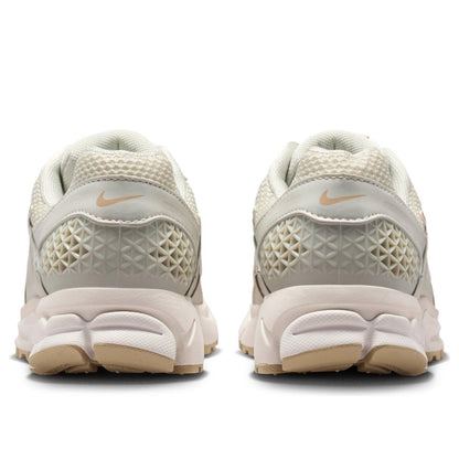 Nike Zoom Vomero 5 
Light Bone Phantom (Women's)