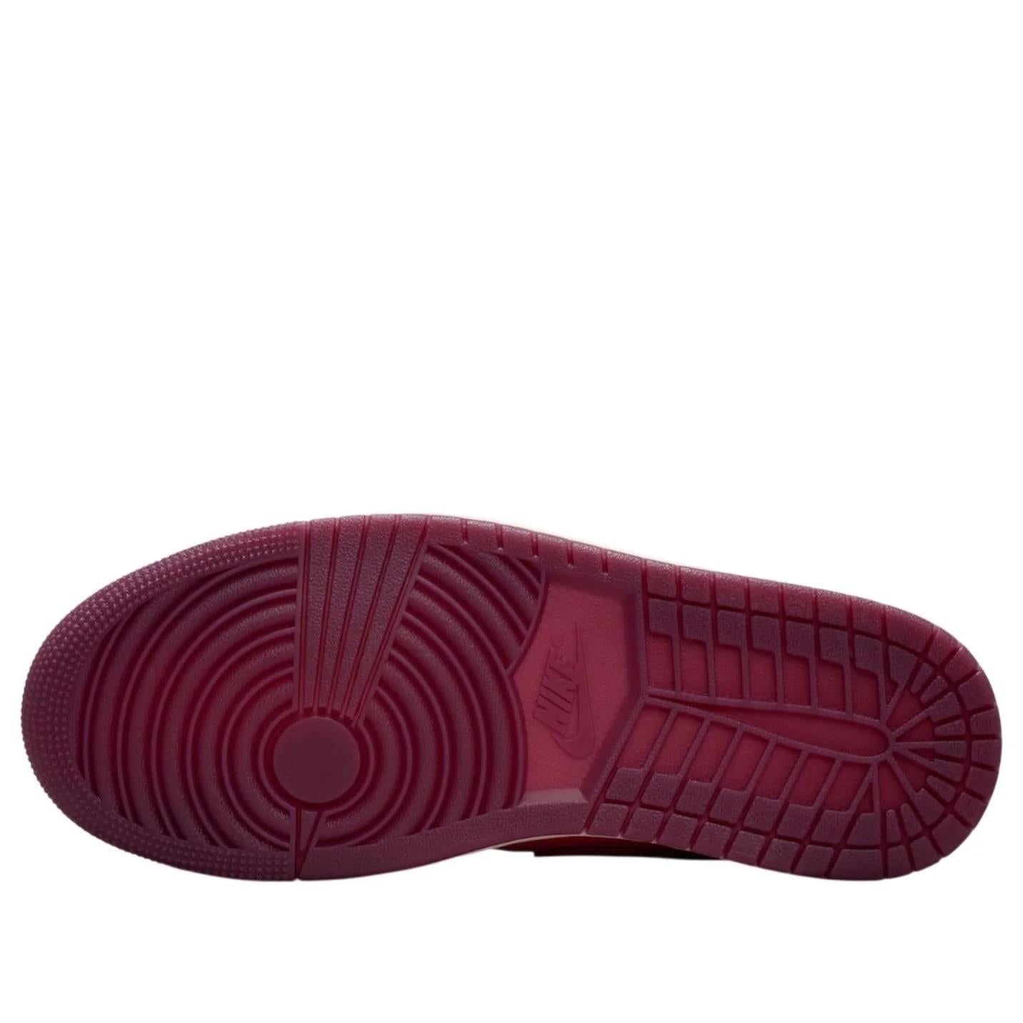 Jordan 1 Mid SE Valentine's Day (2026) (Women's) IB7018-600